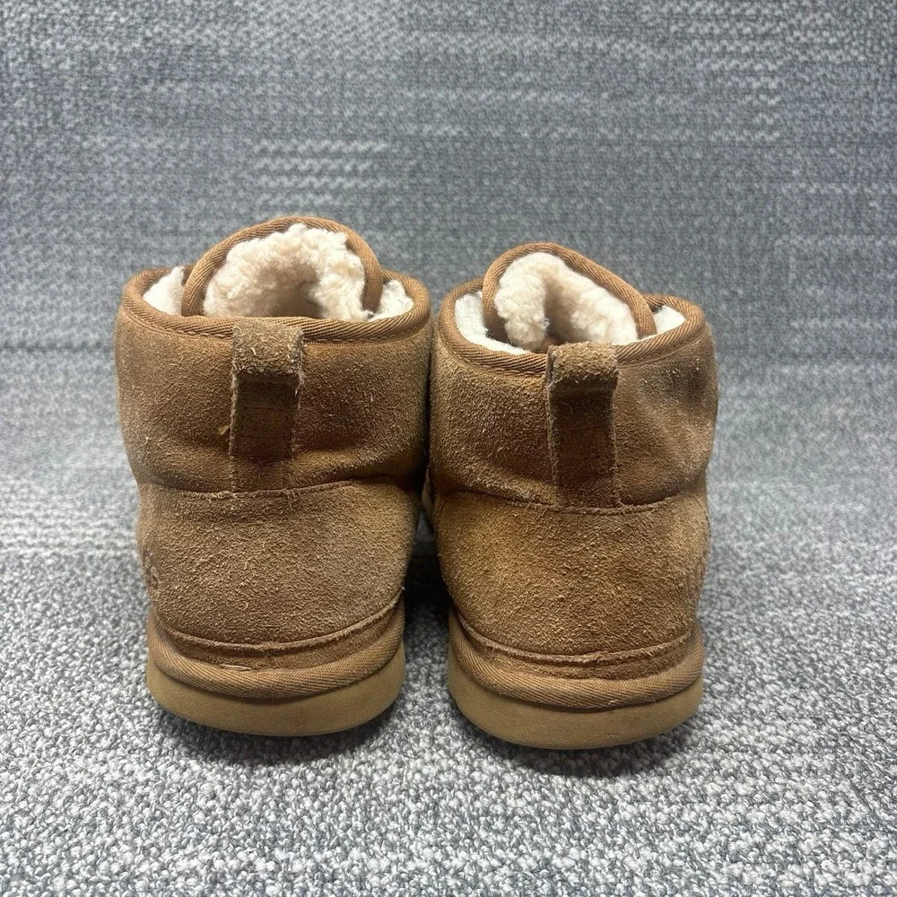 UGG Neumel Mens 12 Chestnut Suede Sheepskin Shearling Lined Chukka Boots 3236